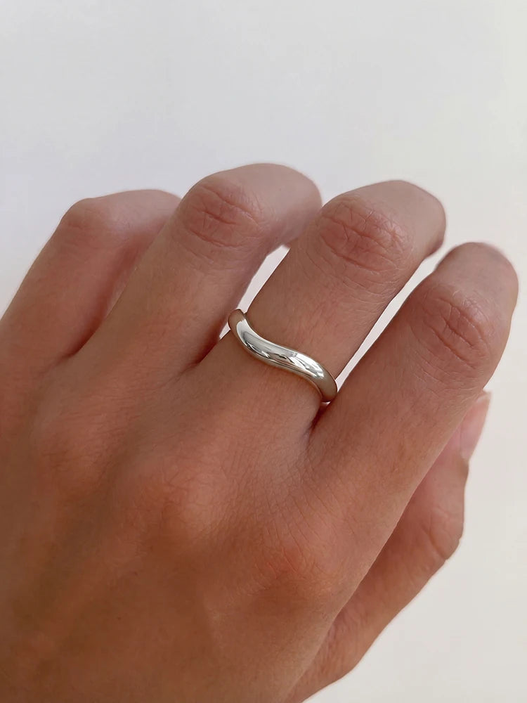 925 Sterling Silver Simple Smooth Wave Marquise Zircon Ring For Women Engagement Party Daily Wear High Quality Fine Jewelry