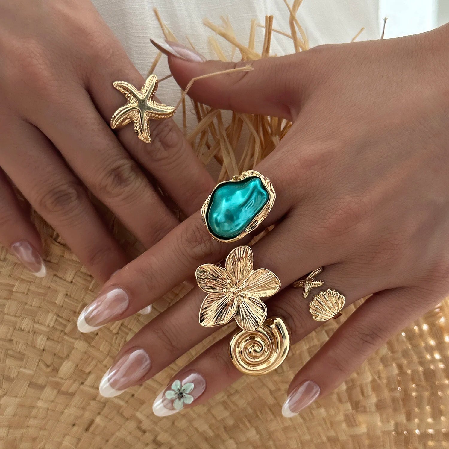 5Pcs Starfish Shell Ring Set For Women Irregular Baroque Imitation Pearl Metal Flower Stacking Finger Ring Beach Party Jewelry