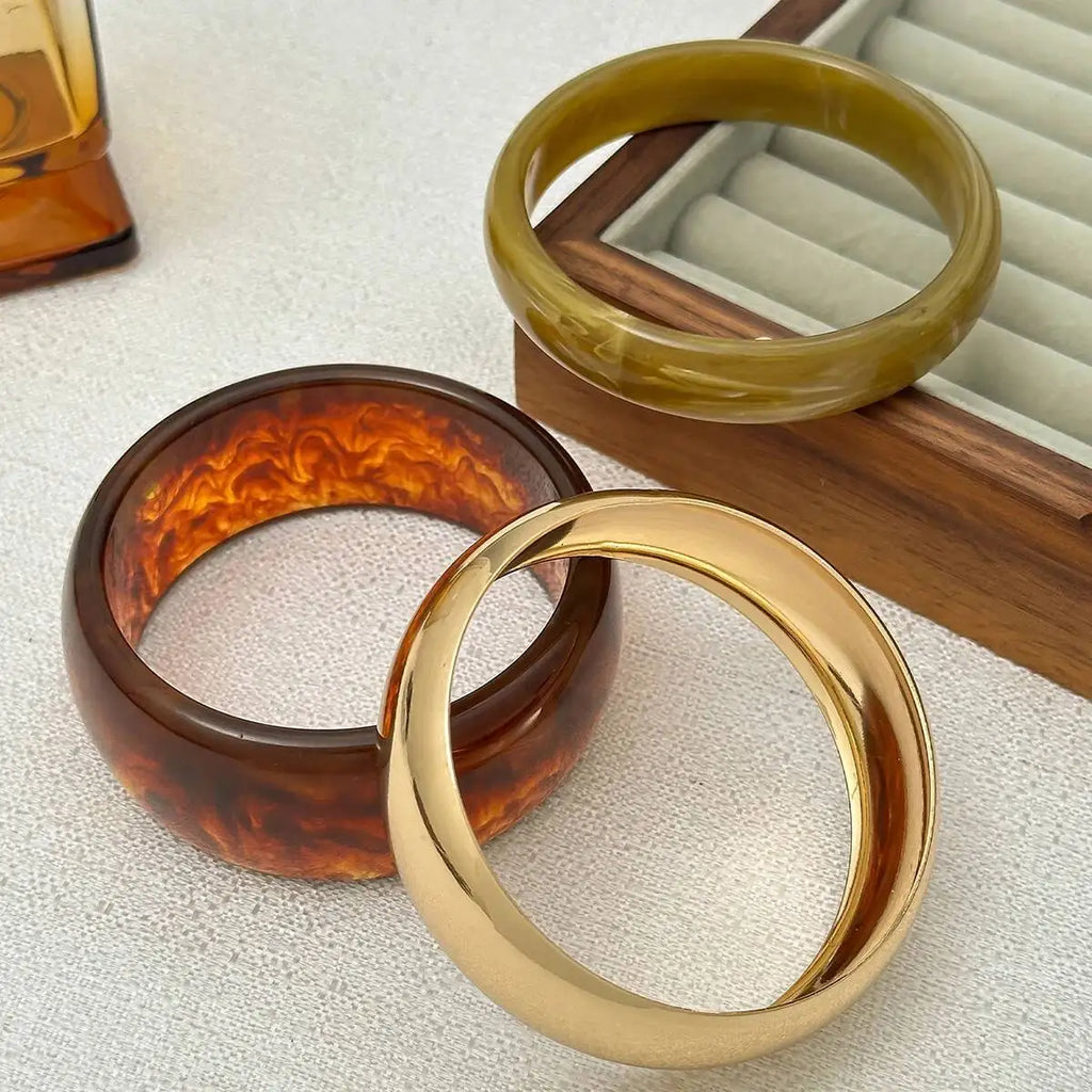 Salircon 3 Styles Boho Wide Chunky Round Acrylic Resin Bangles Women Hip Hop Geometric Metal Bracelets Stackable Charms Jewelry