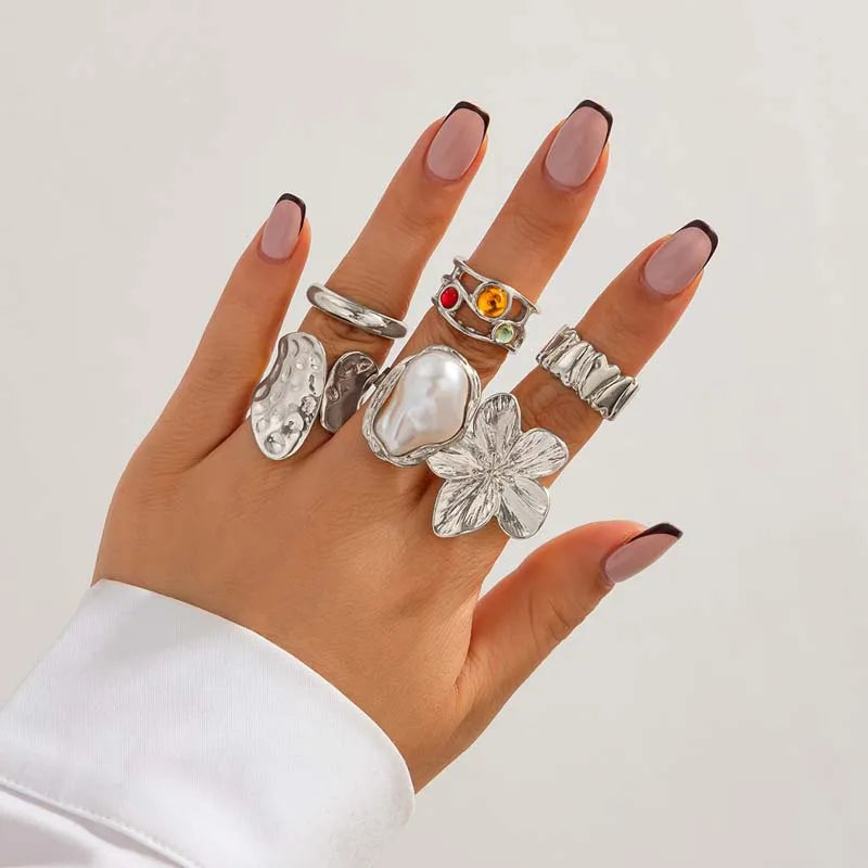 6Pcs/Set Gold Color Imitation Pearl Open Ring for Women Vintage Colorful Flower Crystal Rings Set Engagement Party Jewelry Gifts