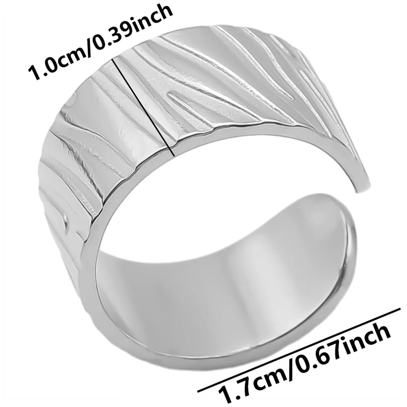 AURA Irregular chrome ring