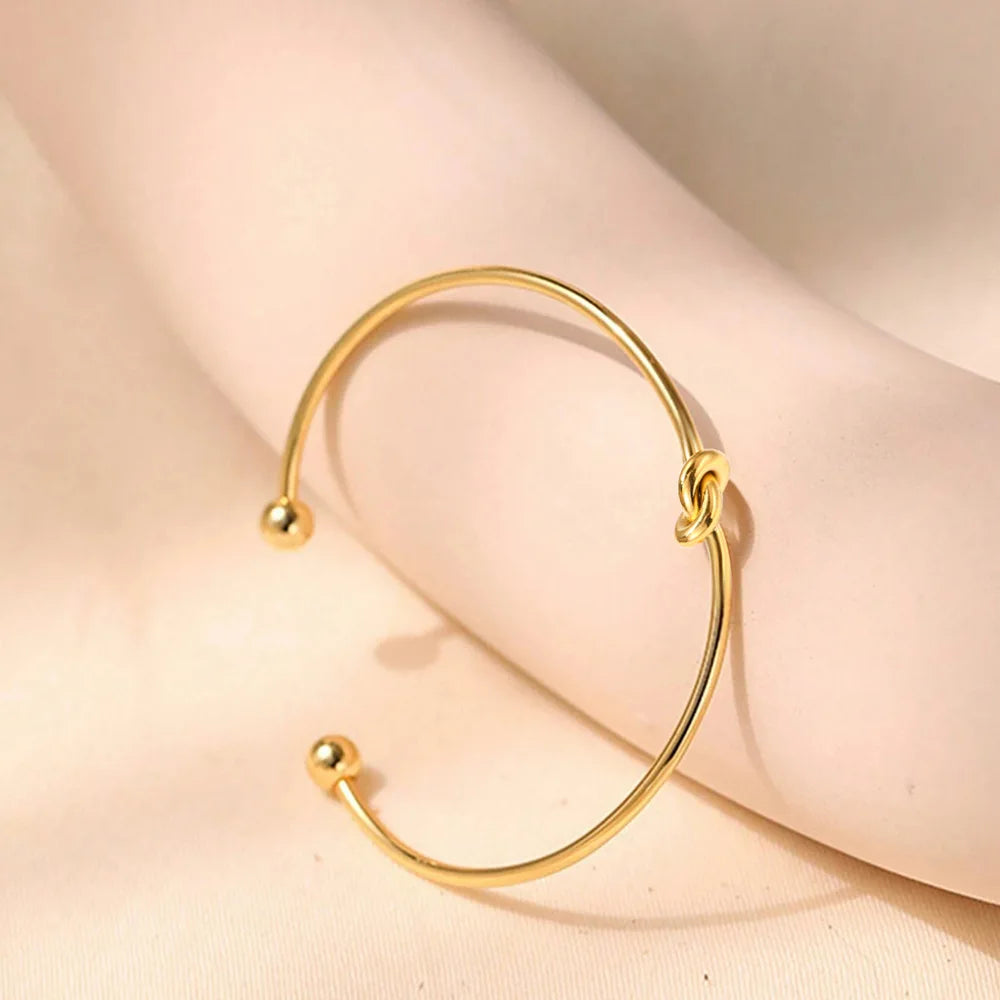 2025 Exaggerated Metal Shell Starfish Bracelet for Women Fashion Gold Color Stainless Steel Cuff Bangle Beach Party Jewelry