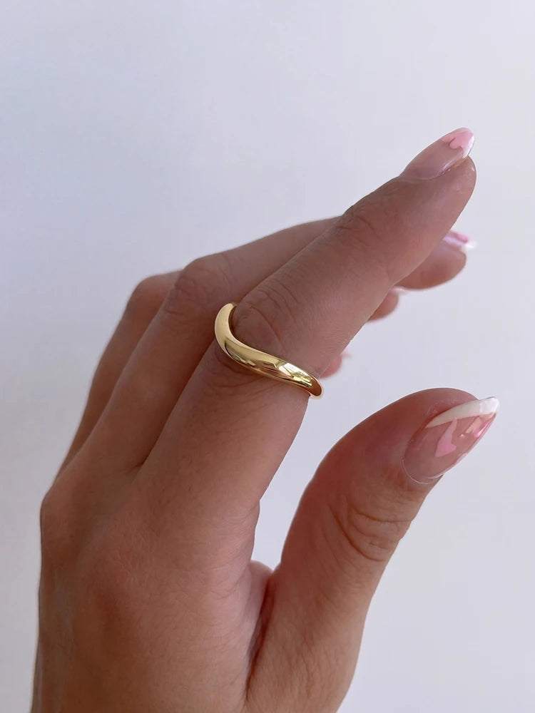 925 Sterling Silver Simple Smooth Wave Marquise Zircon Ring For Women Engagement Party Daily Wear High Quality Fine Jewelry